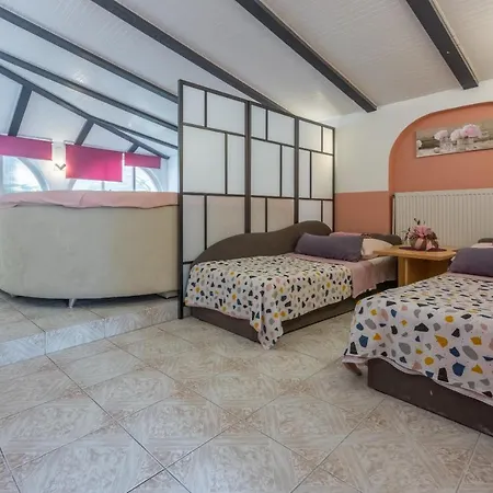 5478a Апартаменты Цриквеница