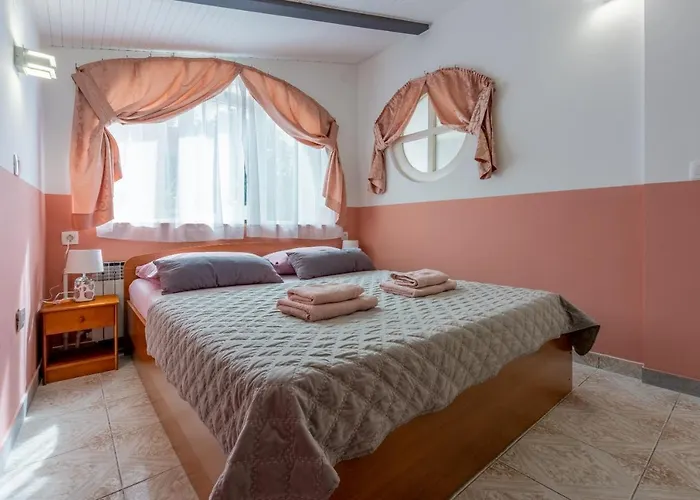 5478a * Crikvenica
